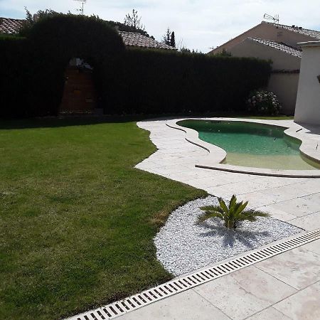 Apartamento Yofanto Sénas Exterior foto